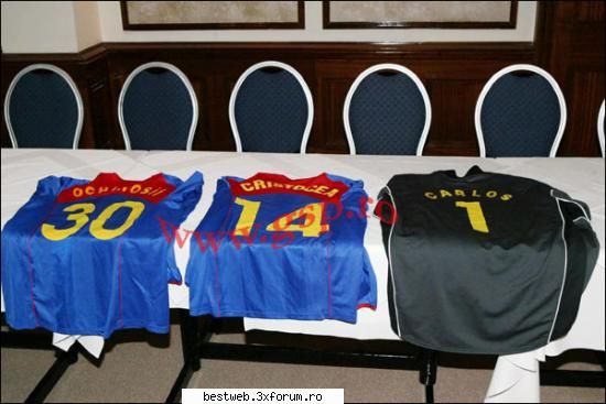 FOTO GSP / Steaua şi-a prezentat achiziţiile - Alex - Evenimente!